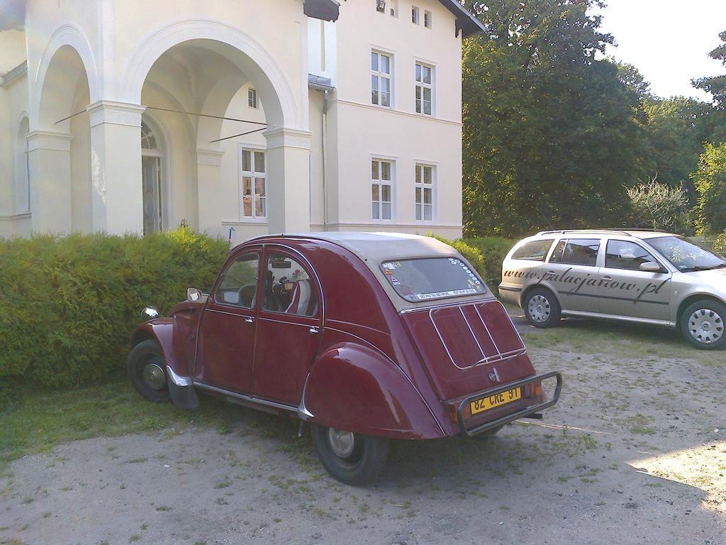 Agroturystyka "Palac W Janowie" Exterior photo